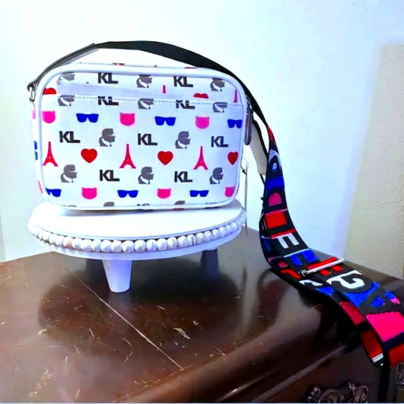 NWT Karl Lagerfeld Crossbody - STUNNING Never Used - Picture 2 of 13